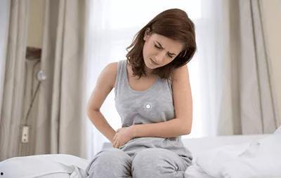 外国产后按肚子疼视频,揭秘外国妈妈的疼痛瞬间